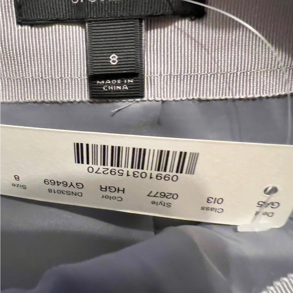 J. Crew Light Gray Pencil Skirt Mini. Small Scallion All Around Waist. Size 8 - Picture 4 of 4